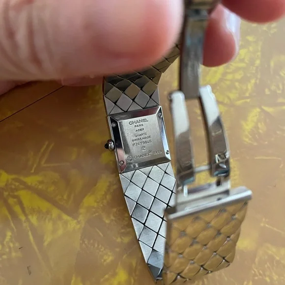 CHANEL | Accessories | Chanel Jewelry Matelasse Watch In  display picture 3